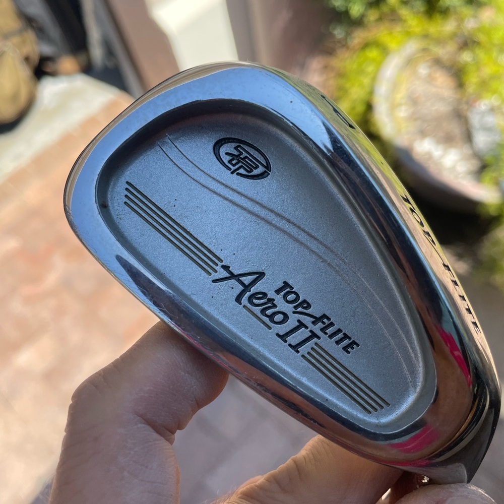 Top Flite Aero Pro Pitching Wedge In Right Hand Gem